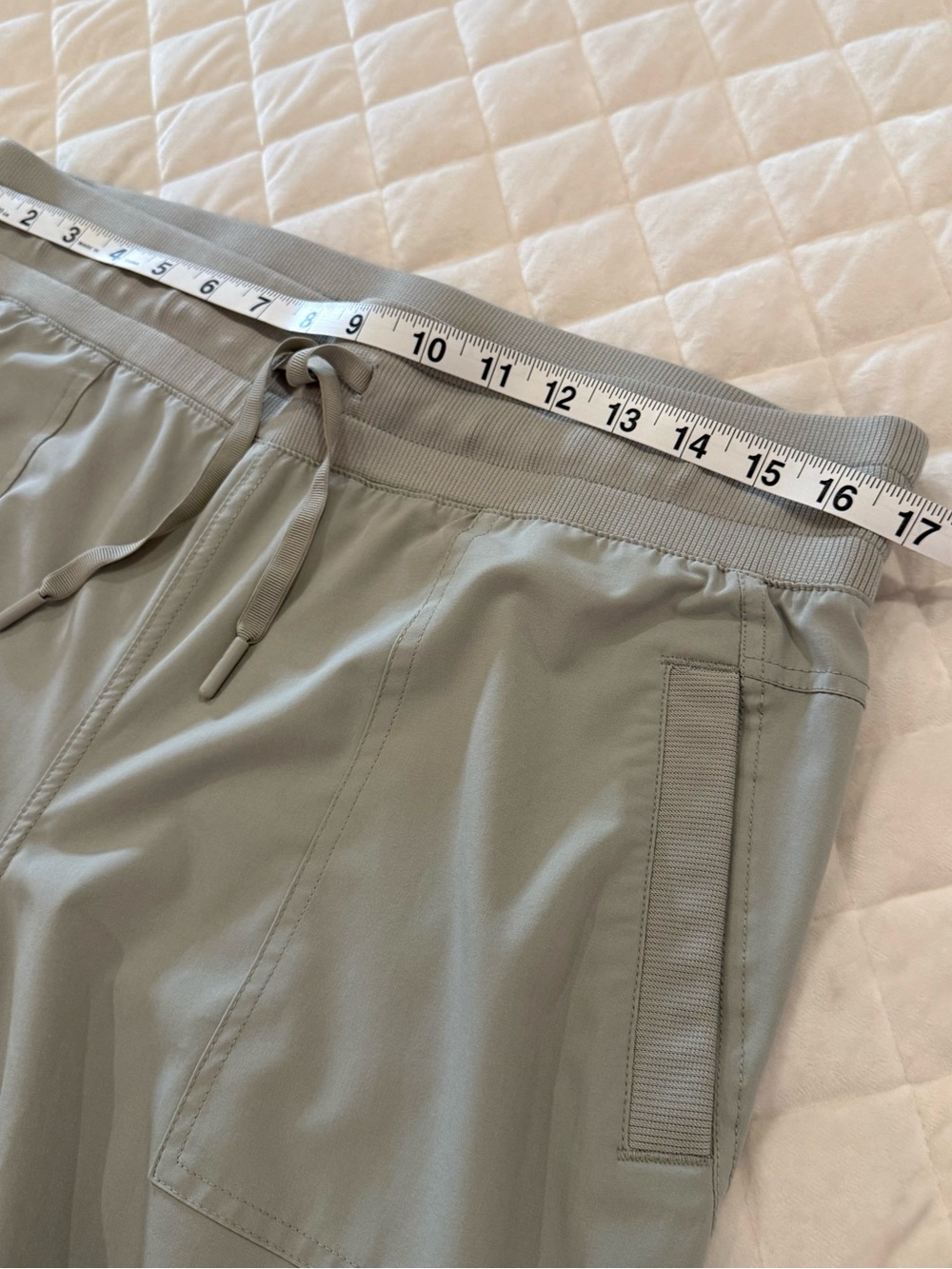 Kyodan Adventurous Ruched Woven Sage Green Hiking Pants Size Large - Picture 6 of 9